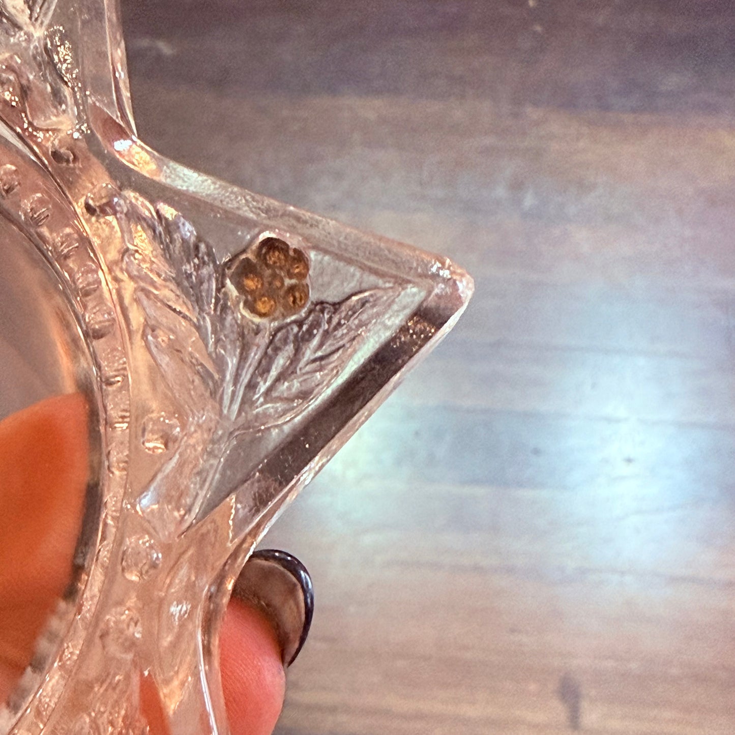 Victorian Mourning Star Glass Magnifier