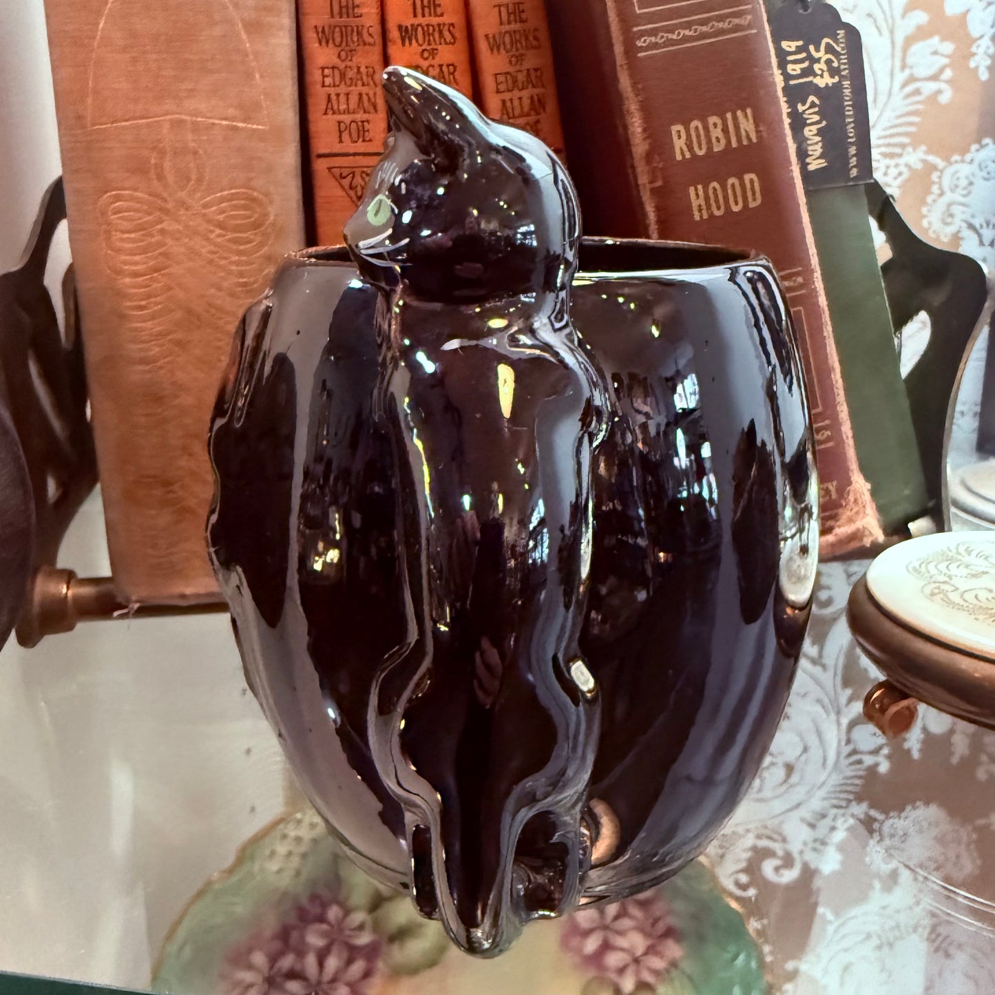 Antique Black Cat Mug Large