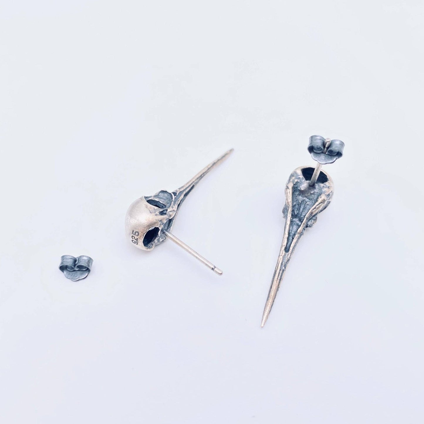 925 Sterling Silver Vintage Hummingbird Skull Ear Studs - GT - Loved To Death