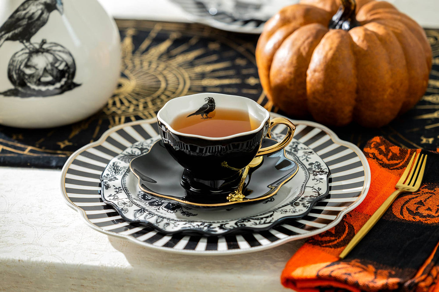 Raven Black Gold 7.5oz Tea Cup and Saucer