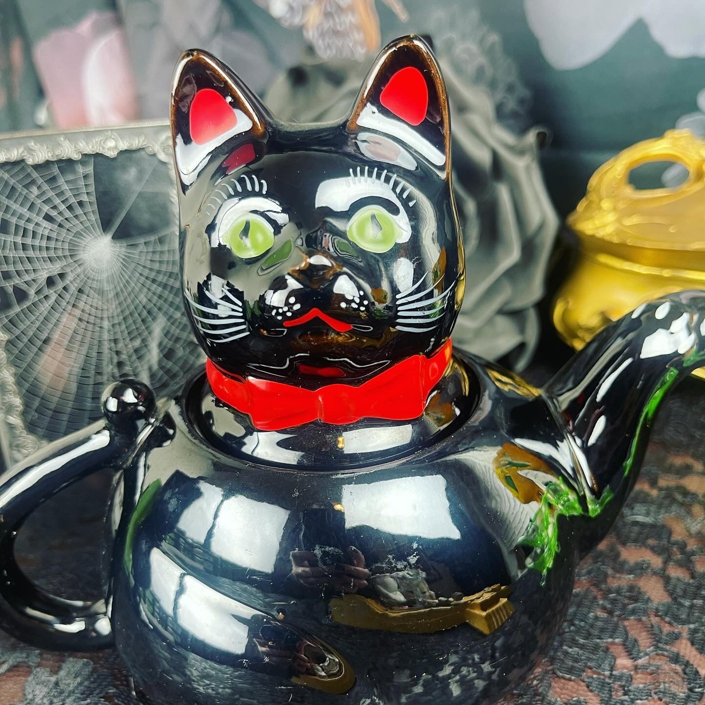 Antique Black Cat Teapot Excellent Condition - Loved To Death