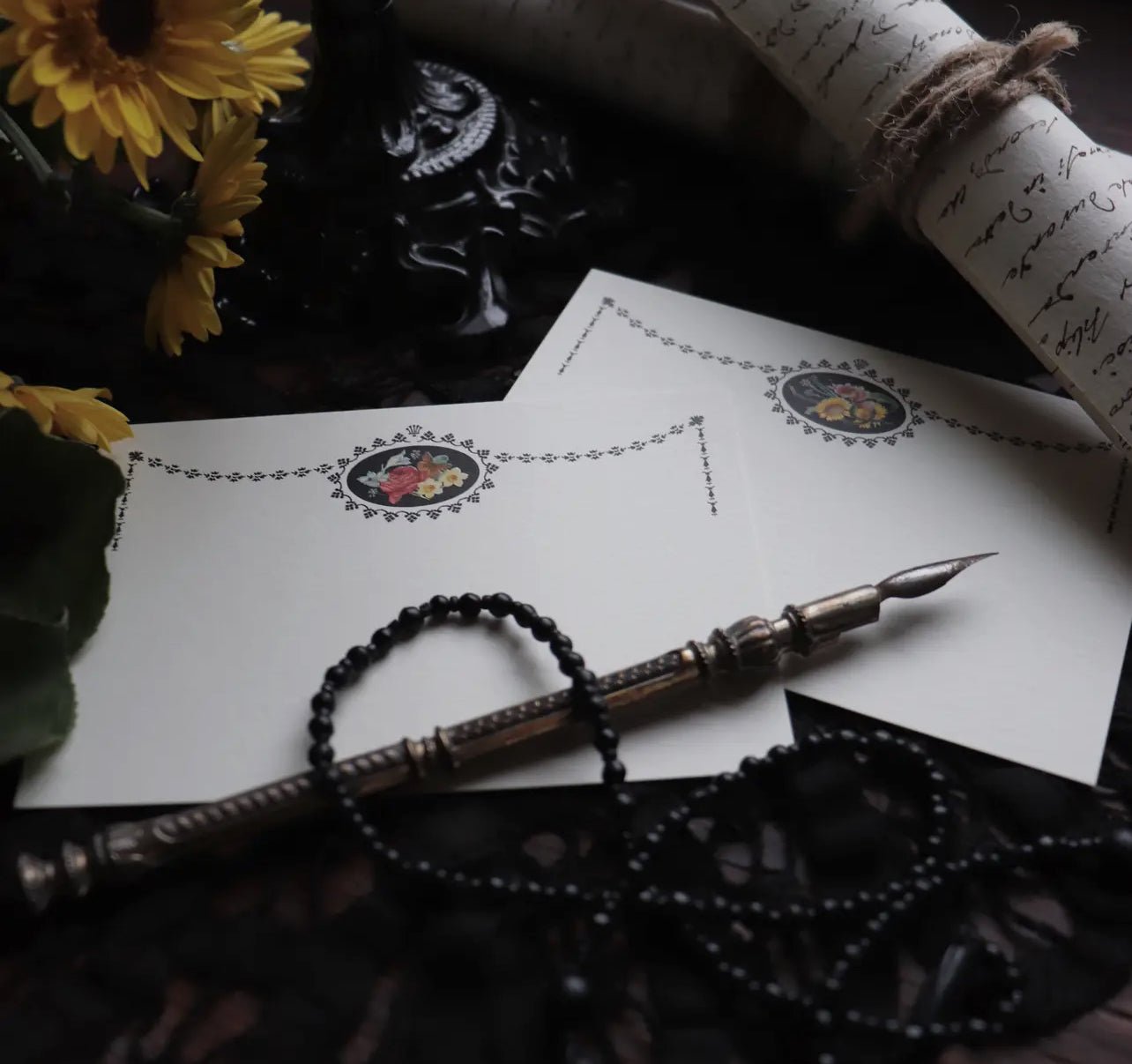 Black Bouquet Sunflower Notecard Set - Loved To Death