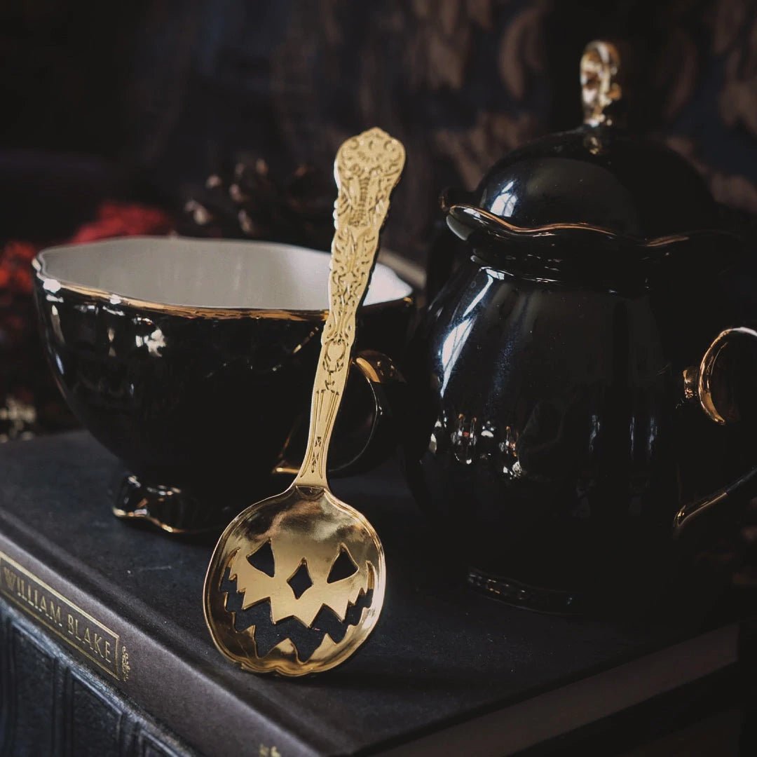 Haunted Hallows Tea Spoon - Loved To Death