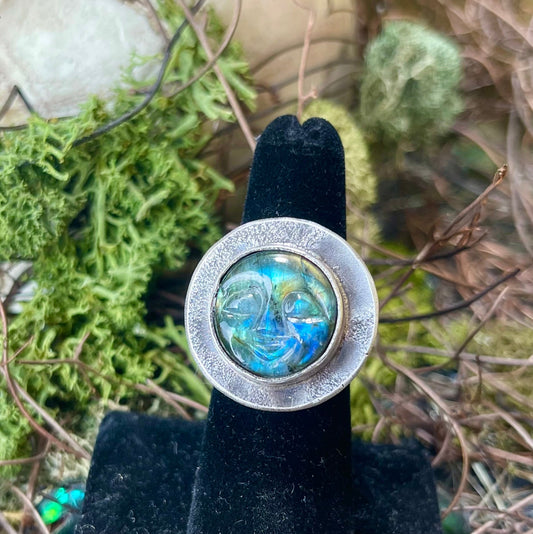 Moon Face Labradorite Full Moon Sterling Amulet Ring - Loved To Death