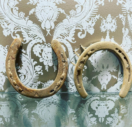Victorian Horseshoe - Loved To Death