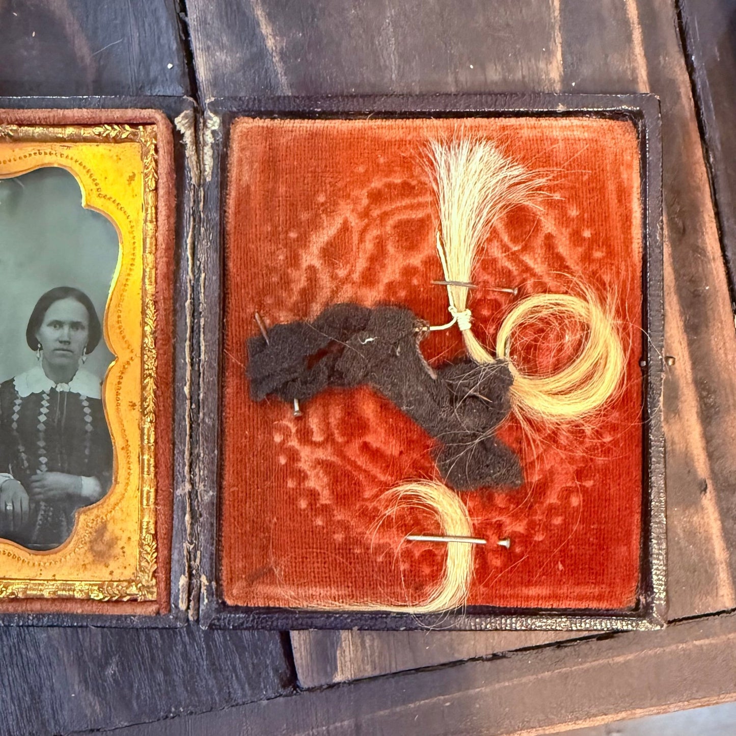 Victorian Memento Mori Tintype & Hair Velvet Case - Loved To Death