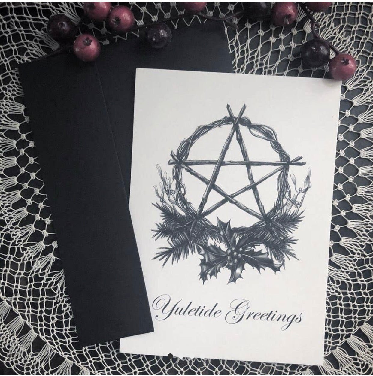 Yuletide Greetings Gift Card Caitlin McCarthy - Loved To Death