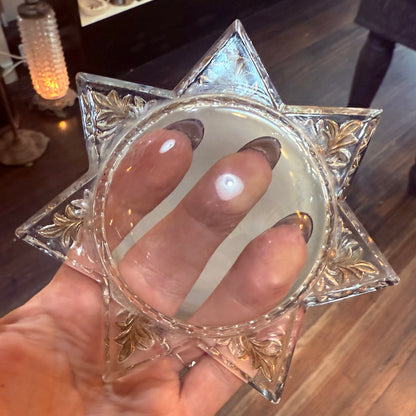 Victorian Mourning Star Glass Magnifier