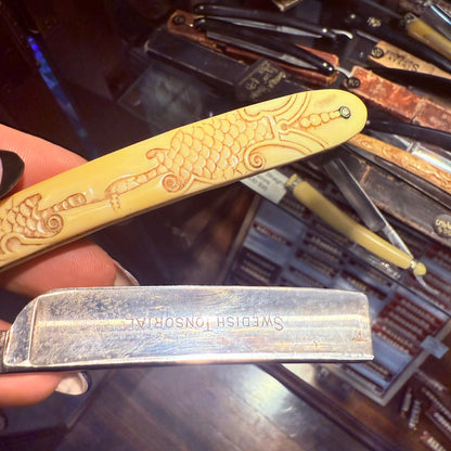 Antique Floral Design Celluloid Razor With Box