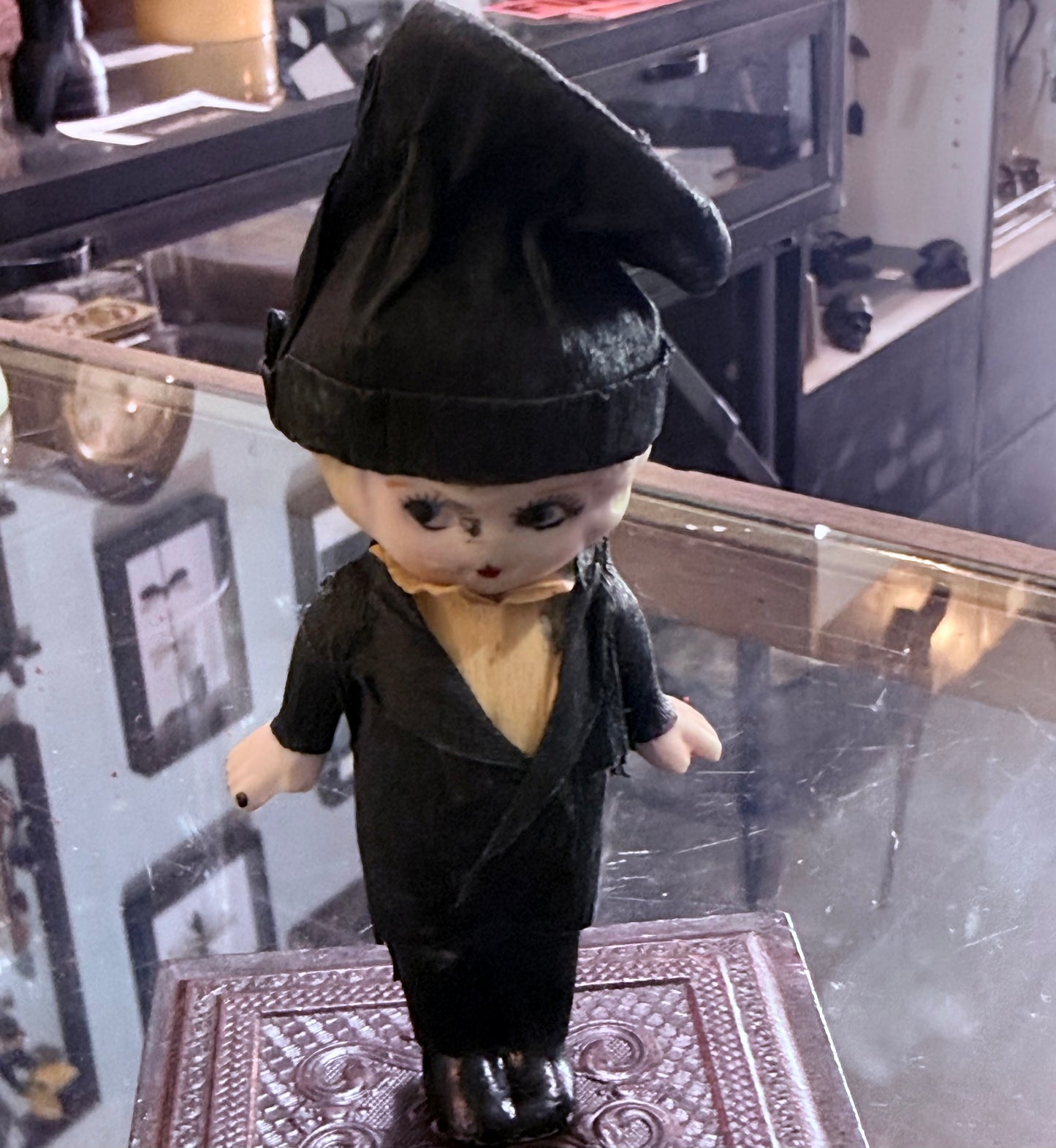 Antique 1930’s Porcelain Kewpie Doll Crepe Clothing