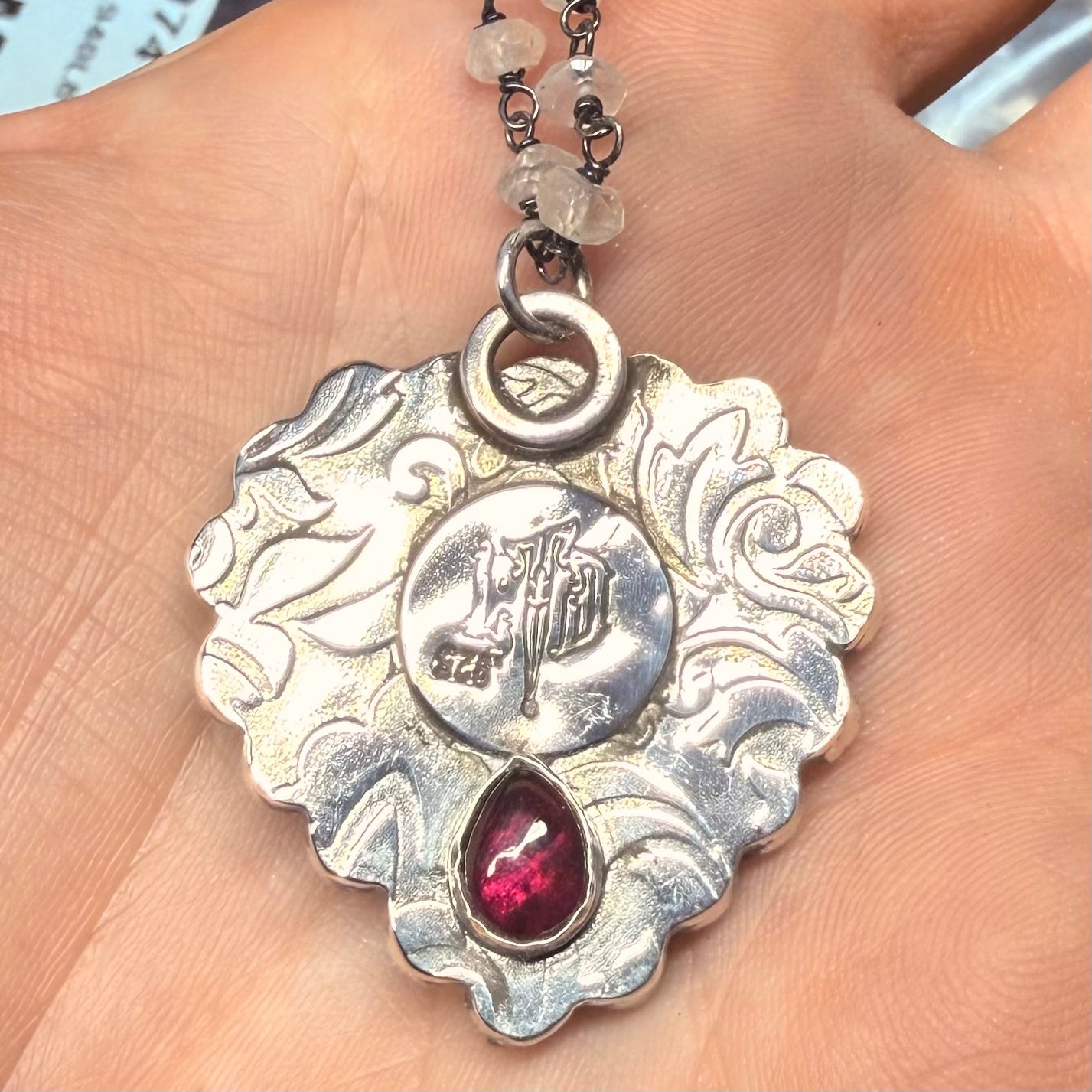 Sterling Gothic Victorian Lover’s Eye Heart Necklace Violet 10