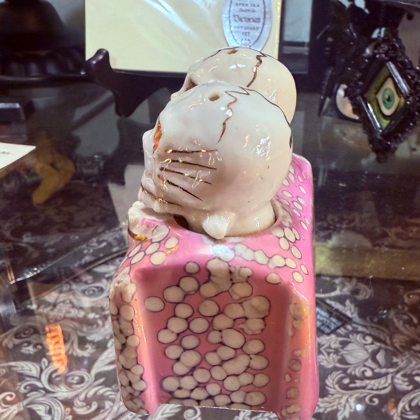 Antique Skull Nodder Salt & Pepper Shakers