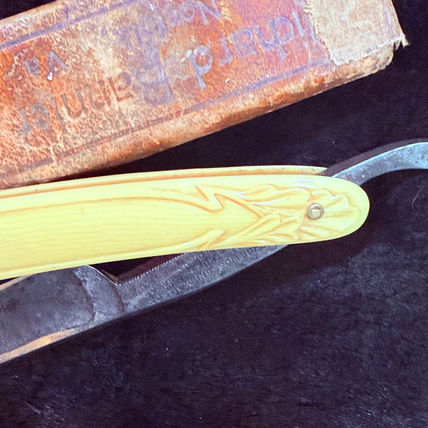 Antique Art Nouveau Celluloid Razor With Box