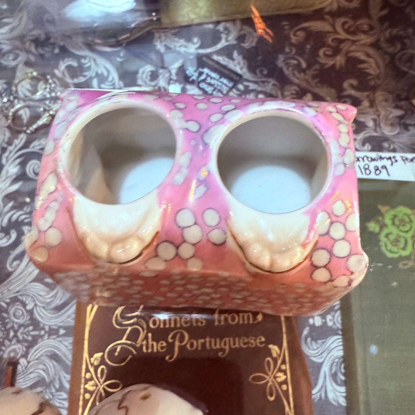 Antique Skull Nodder Salt & Pepper Shakers