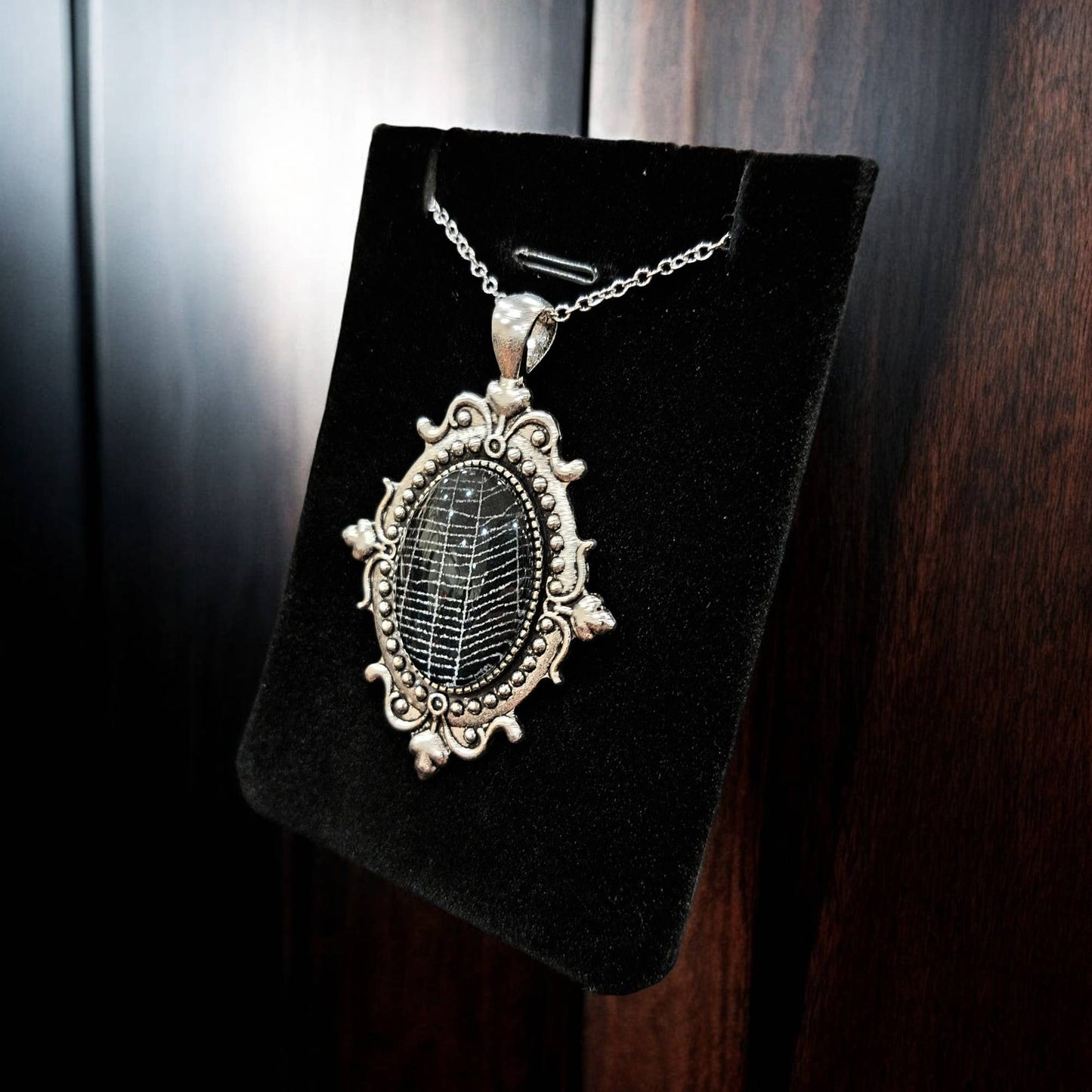 Real Spiderweb Small Silver Tone Filigree Cabochon