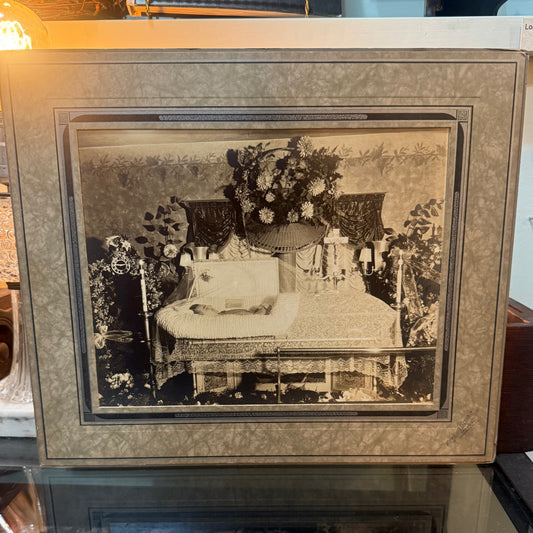 Victorian Memento Mori Funeral Photo Cabinet Card