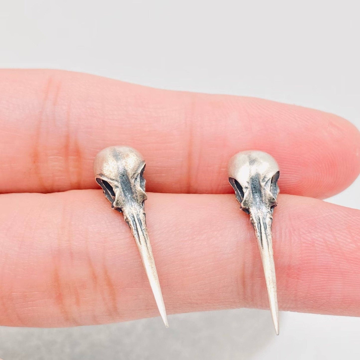 925 Sterling Silver Vintage Hummingbird Skull Ear Studs - GT - Loved To Death
