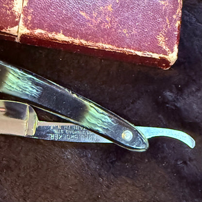 Antique Black & Green Razor With Box