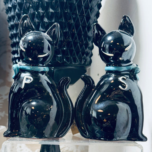Antique 1950’s Black Cat Blue Bow Salt & Pepper Set Japan