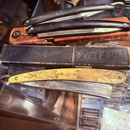 Antique Floral Design Celluloid Razor With Box