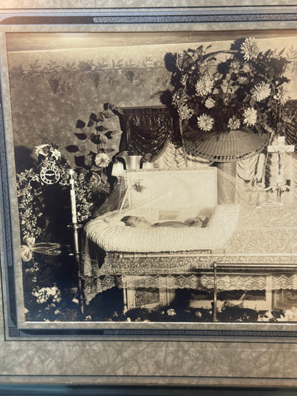 Victorian Memento Mori Funeral Photo Cabinet Card