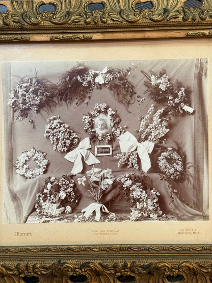 Victorian Memento Mori Funeral Photo Cabinet Card Child Gold Frame