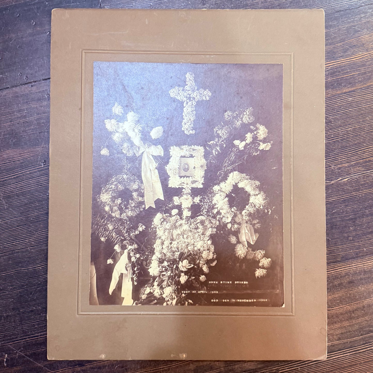 Victorian Memento Mori Funeral Photo Cabinet Card 1904