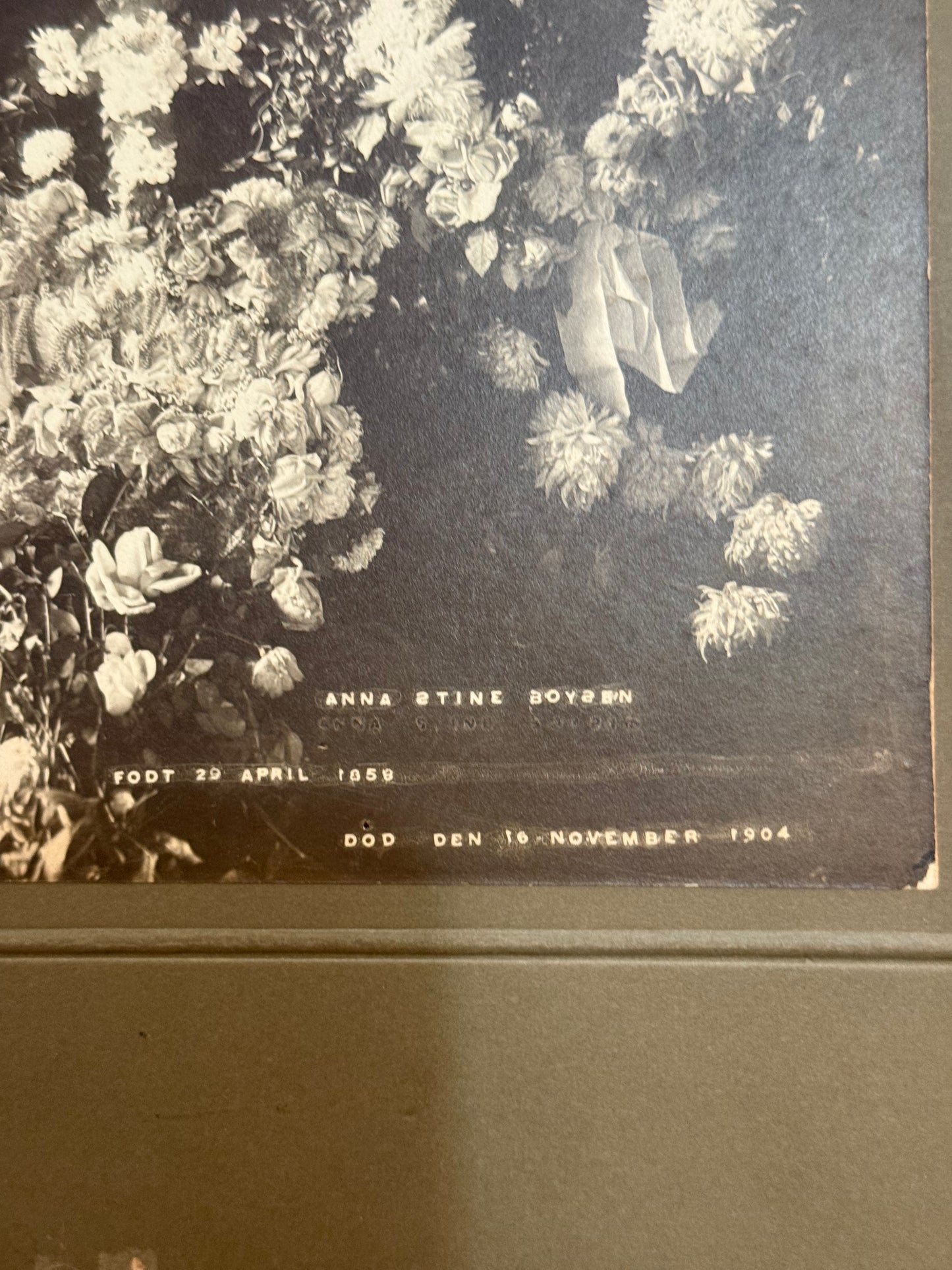 Victorian Memento Mori Funeral Photo Cabinet Card 1904