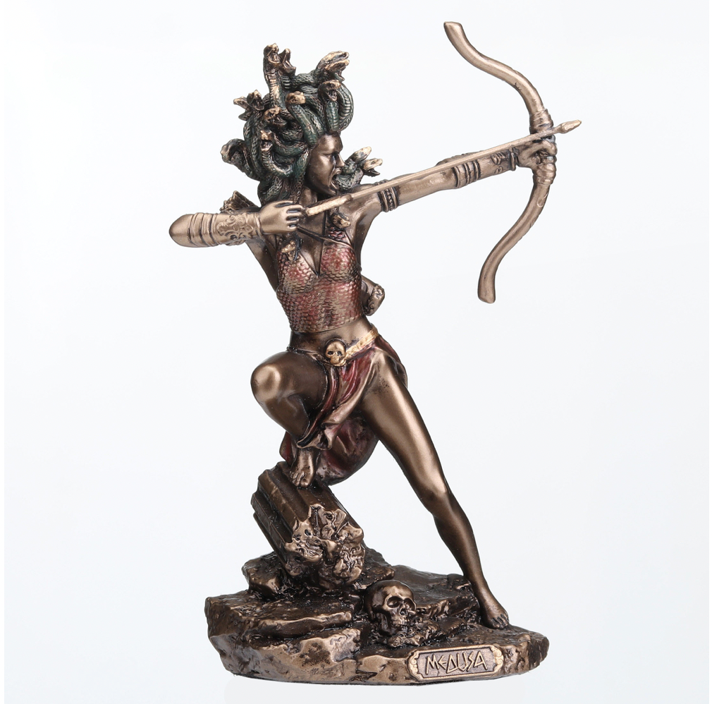 Medusa Mini Altar Figure 4"