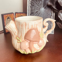 Load image into Gallery viewer, Antique 1970’s Mushroom Creamer &amp; Sugar Set
