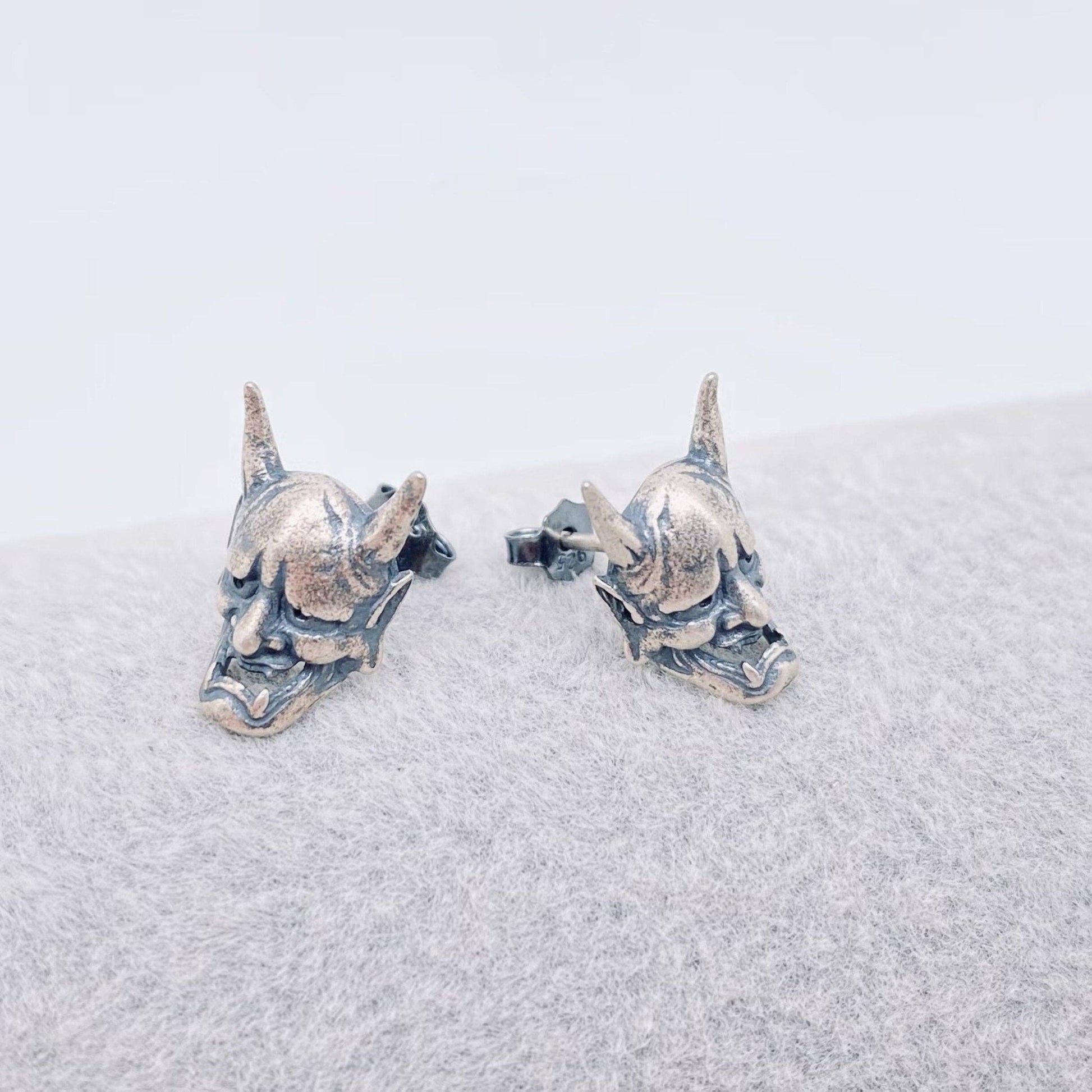 Sterling Silver Hanya Skull Stud Earrings - Loved To Death