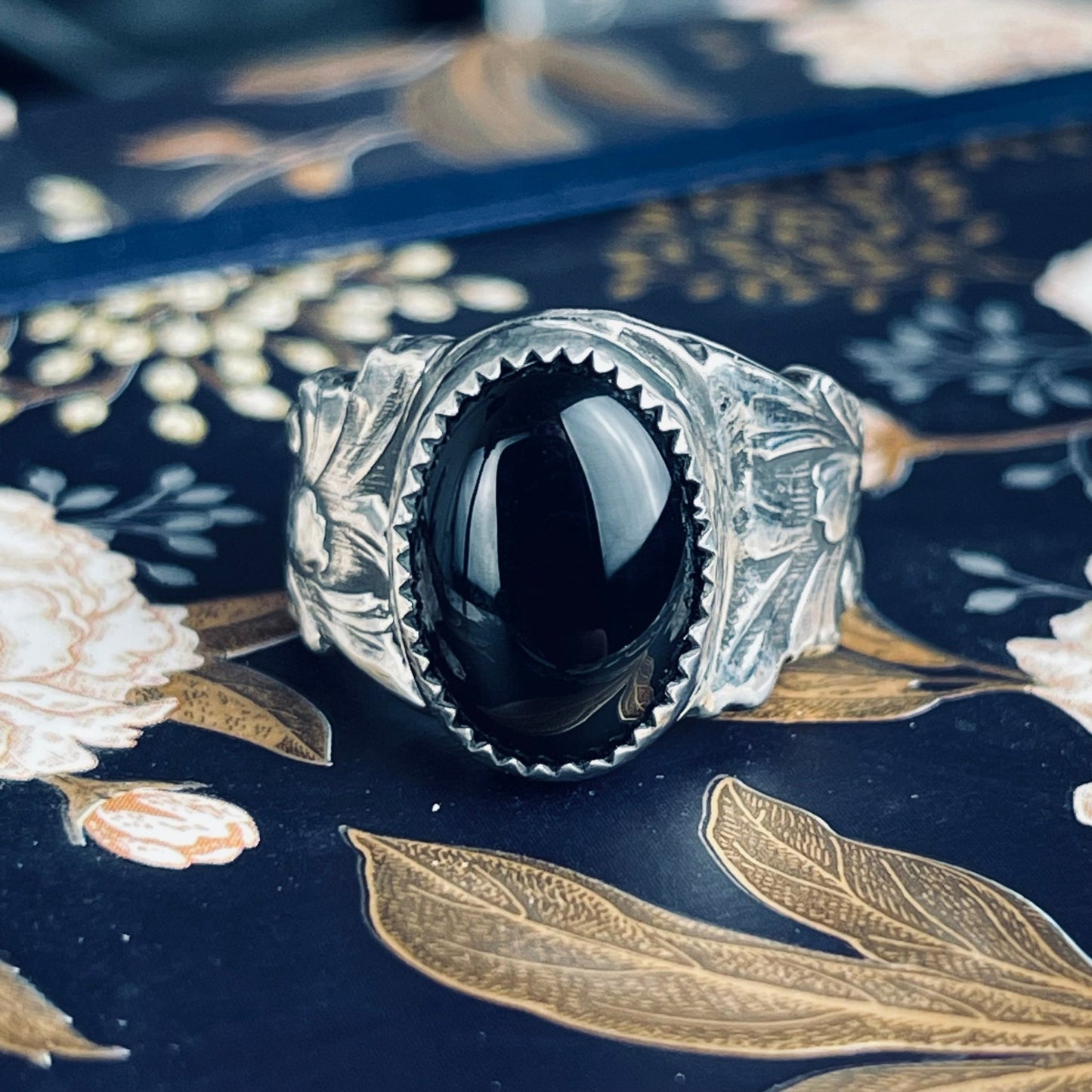 Victorian Filigree Leaves Band Onyx Sterling Ring { The Looming } - Loved To Death