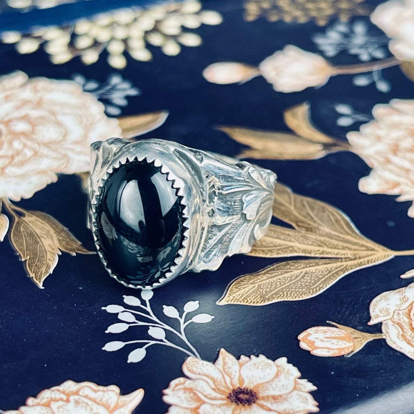 Victorian Filigree Leaves Band Onyx Sterling Ring { The Looming } - Loved To Death