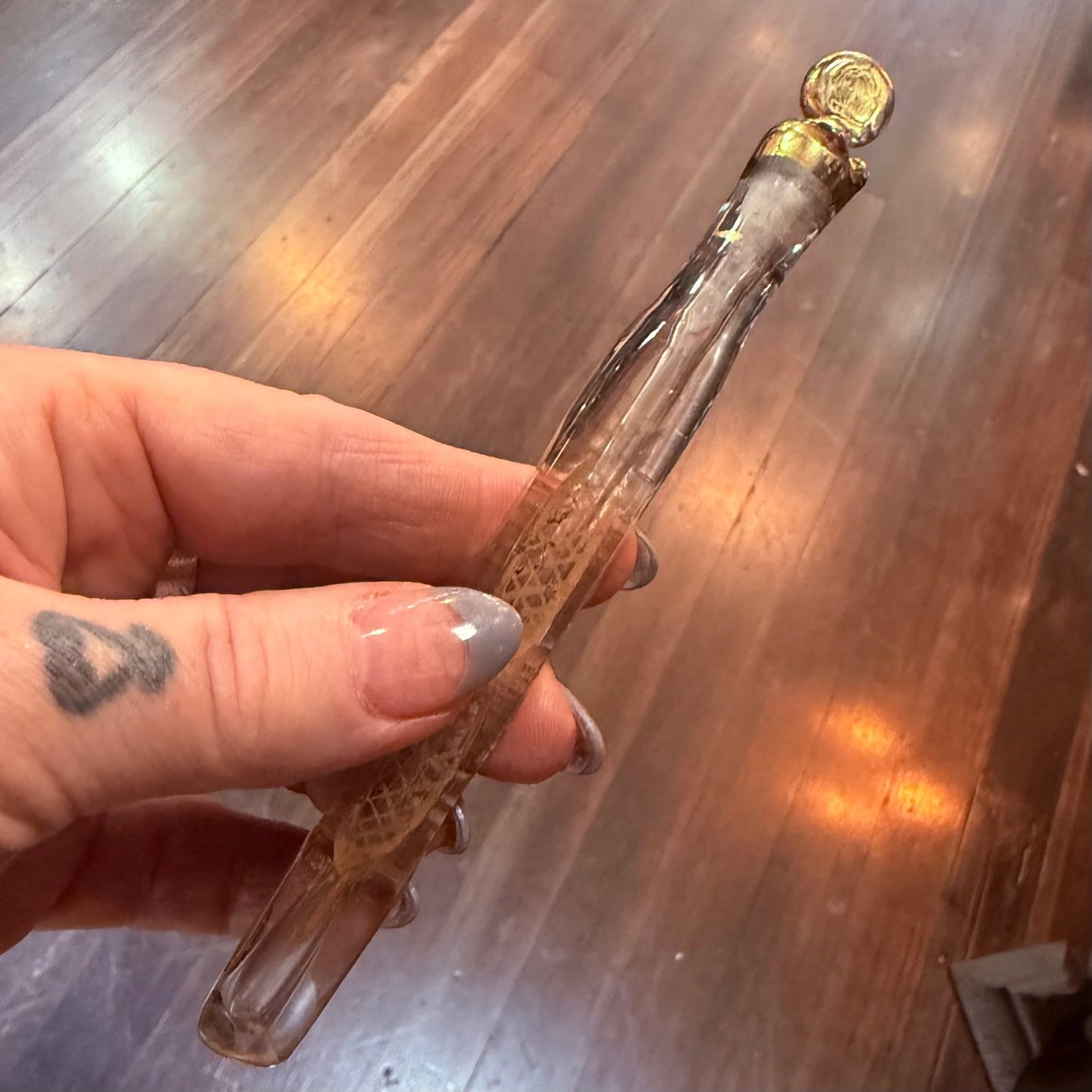 Victorian Tear Catcher Lachrymatory Gold Gilt Vial - Loved To Death