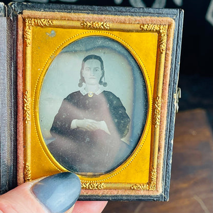 Victorian Woman Gold Accents Daguerreotype In Case - Loved To Death