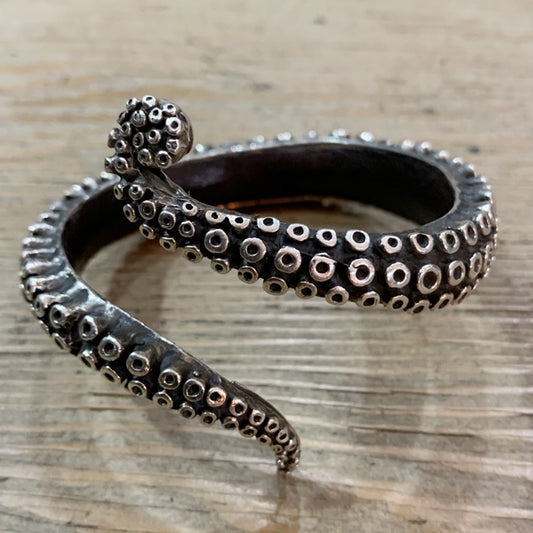 Sterling Octopus Tentacle Cuff