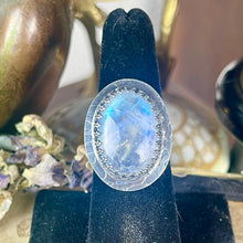 Load image into Gallery viewer, { Nathara } Oval Rainbow Moonstone Snakeskin Sterling Ring
