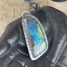 Load image into Gallery viewer, { Slyther } Sterling Labradorite Necklace
