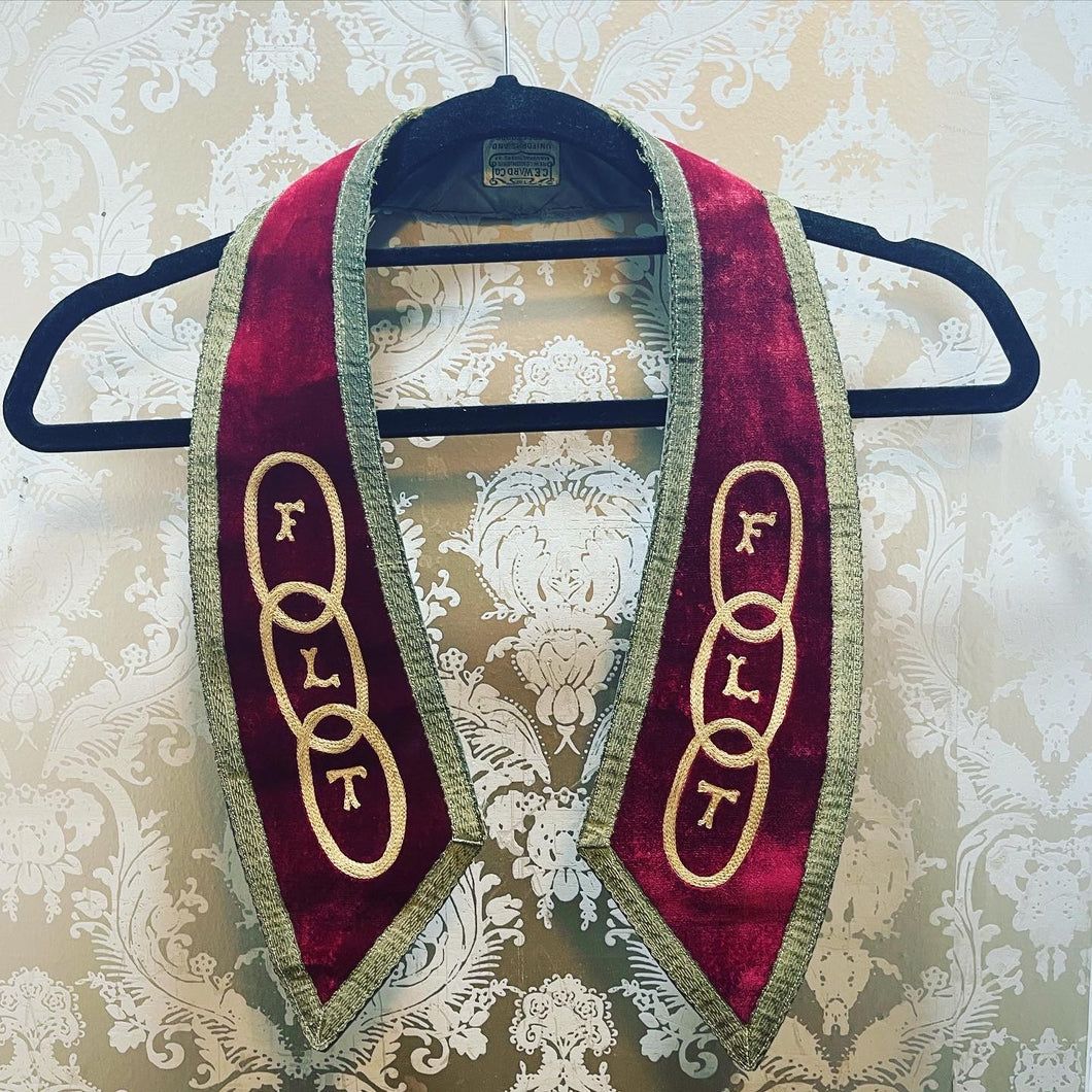 Victorian Velvet Oddfellows FLT Collar