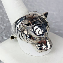 Load image into Gallery viewer, Sterling Tiger Ring
