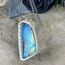 Load image into Gallery viewer, { Slyther } Sterling Labradorite Necklace
