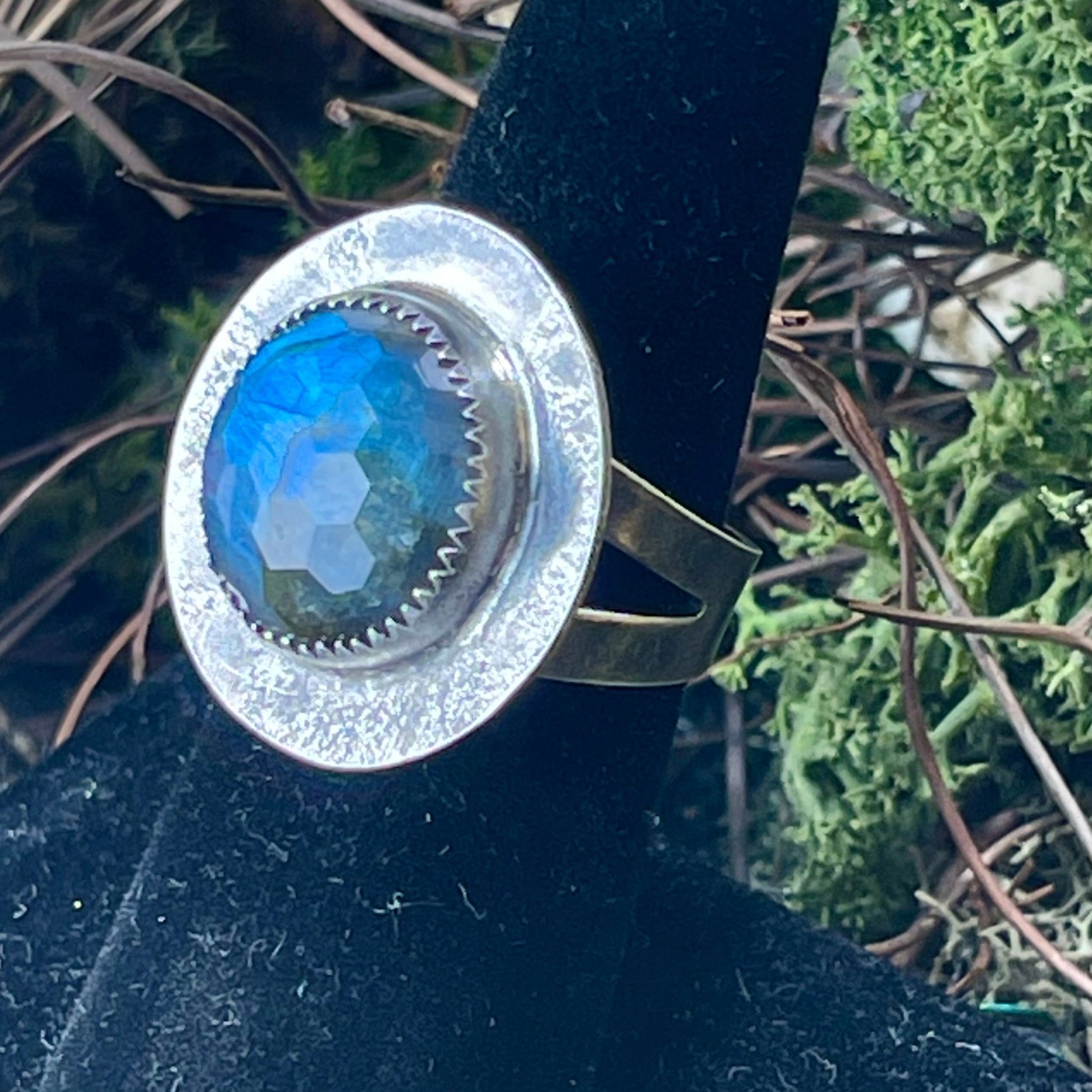 Labradorite Full Moon Sterling Amulet Ring - Loved To Death